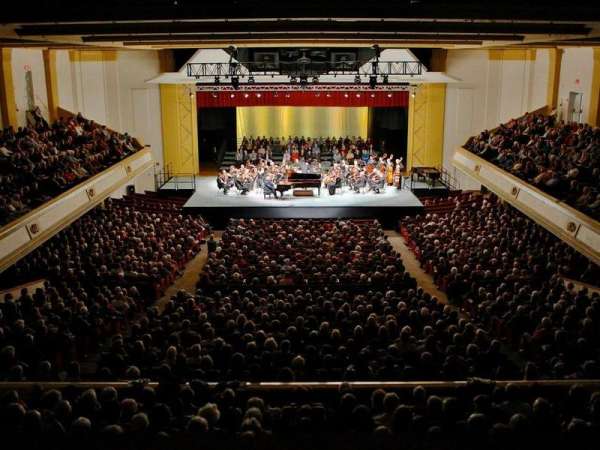 Asheville Symphony: Darko Butorac & Sara Daneshpour - Under The Influence at Thomas Wolfe Auditorium